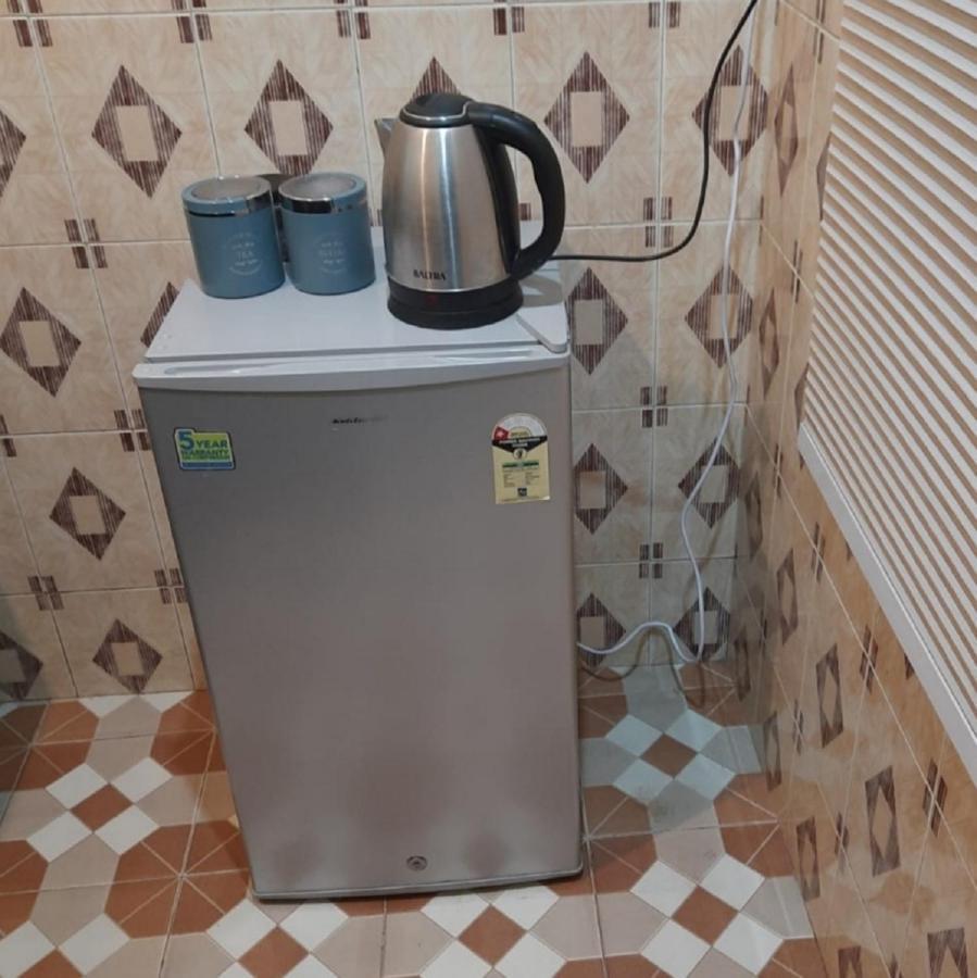 Deluxe Homestay Apartments With Kitchen In Шимла Экстерьер фото